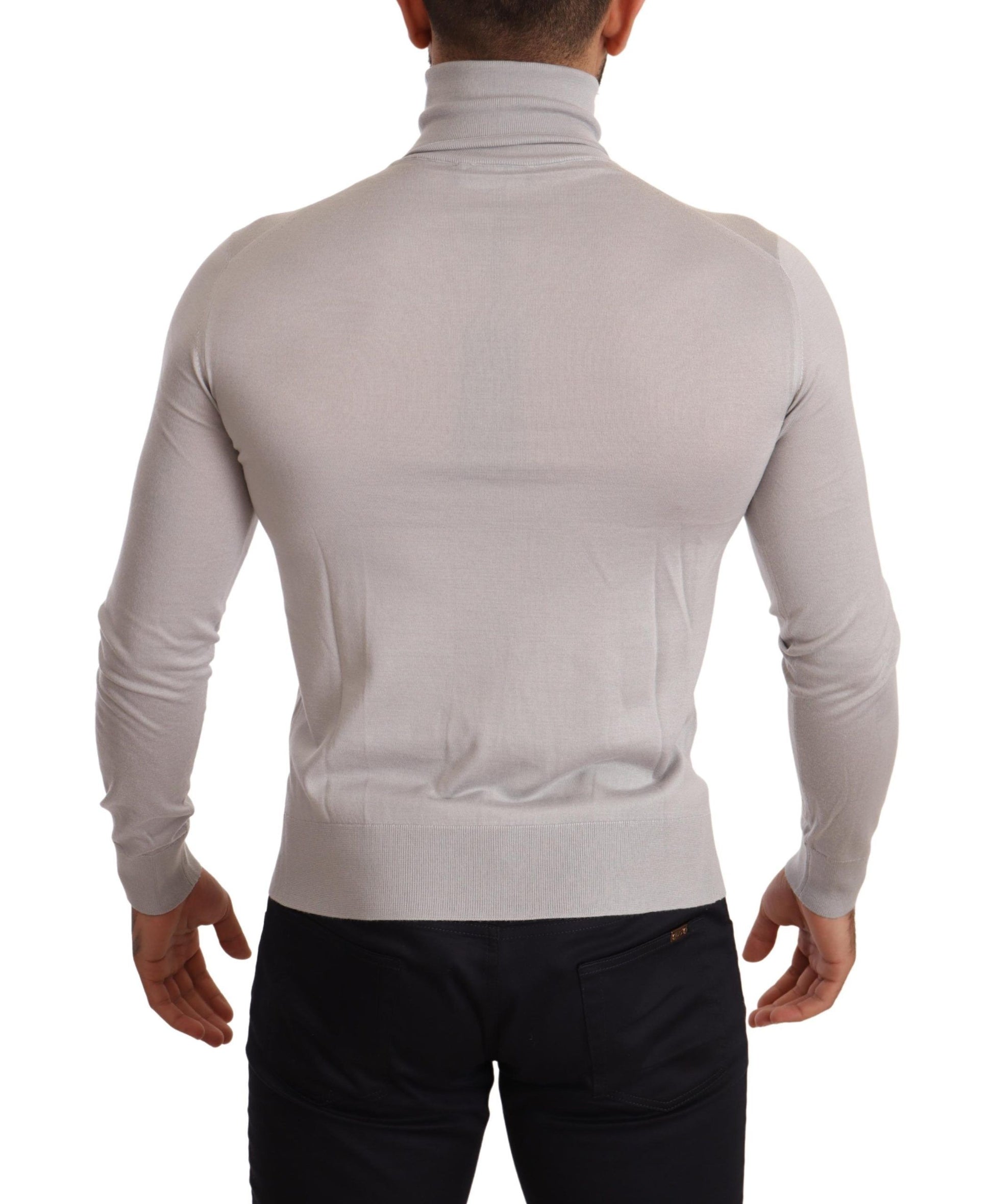 Elegant Cashmere-Silk Blend Turtleneck