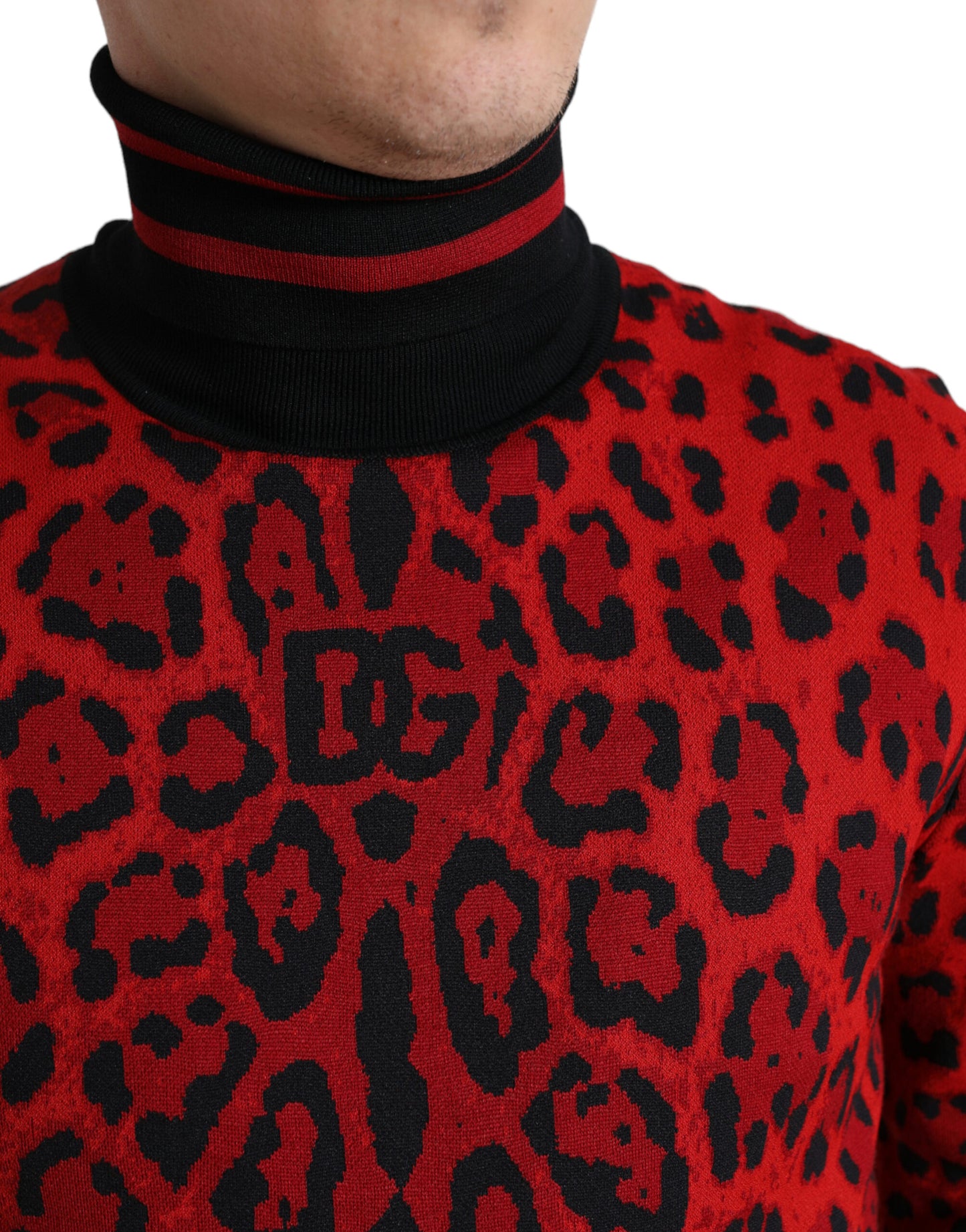 Elegant Leopard Turtleneck Sweater