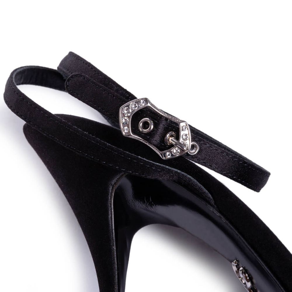 Black Leather Di Capra Sandal