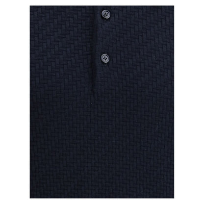 Polo Shirt with woven pattern.